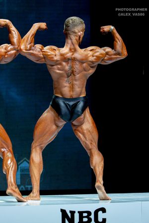 CLASSIC PHYSIQUE 178